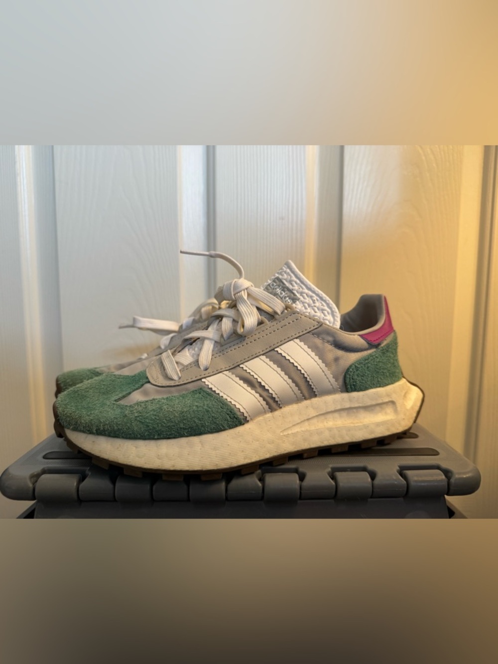 adidas Gray, White & Pink Men’s Retro Sneaker Interior